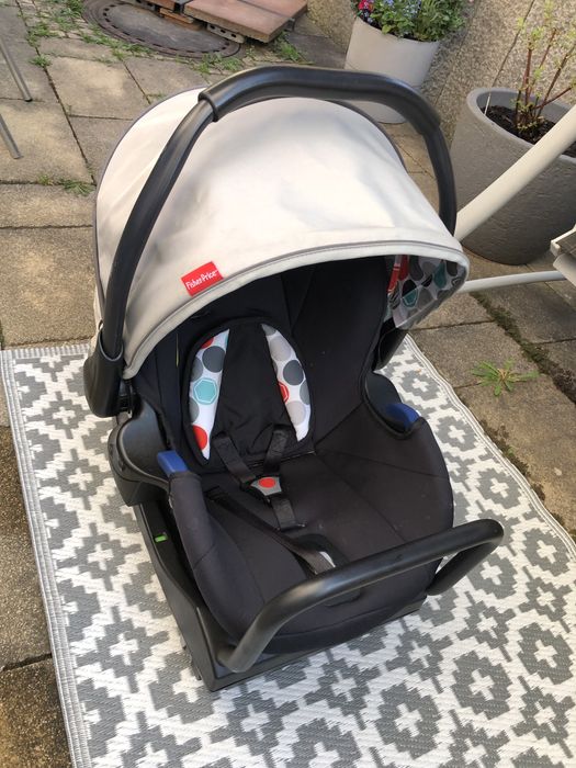 Sprzedam fotelik samochodowy nosidelko dzieciece firmy hauck fisher-pr