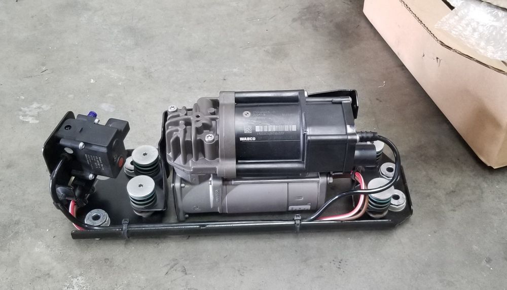 BMW Compressor Suspensão original F11 G31  (garantia)