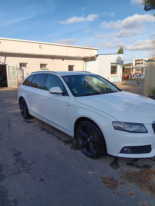 SPRZEDAM  zamiana Audi a4b8