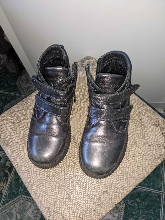 Черевички дівчачі, кожані. Ботинки для девочки