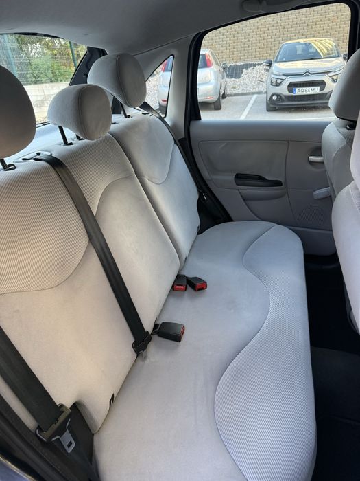 Citroen C3 Exclusive 1.1• Apenas 82 mil km • Nacional • Revisado • Bem Estimado • Jantes Especiais • AC