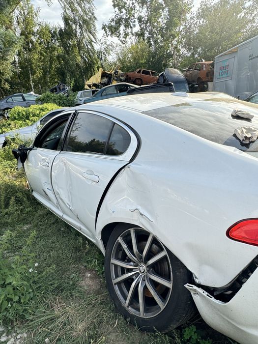 Jaguar XF 2012 3.0 После ДТП