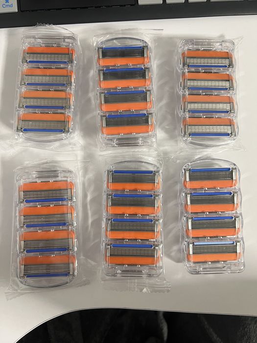 Набір 11 шт леза для бриття нові