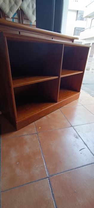 Móvel sala 2 prateleiras pinho maciço