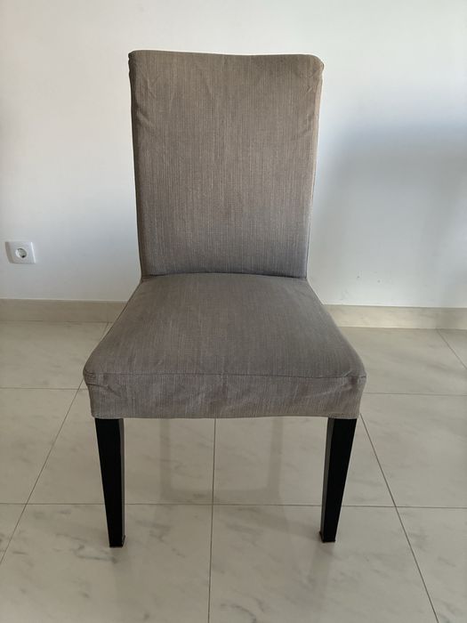 Mesa Extensível IKEA BJURSTA + 4 Cadeiras