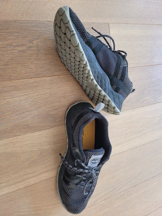 Buty chłopięce timberland r37