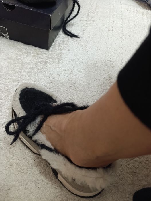 Теплі лофери кросівки жіночі