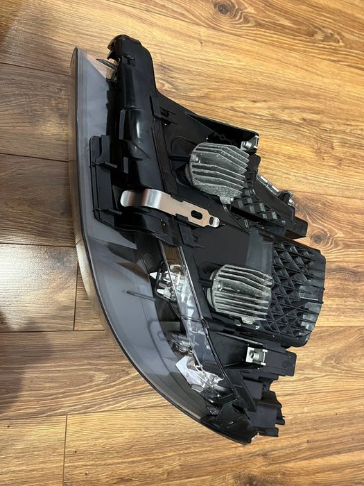 Фара BMW f10 facelift adaptive