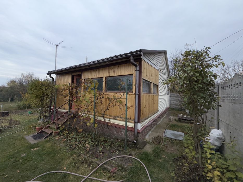 Продаж будинка в 30хв від Броварів з ремонтом і меблями