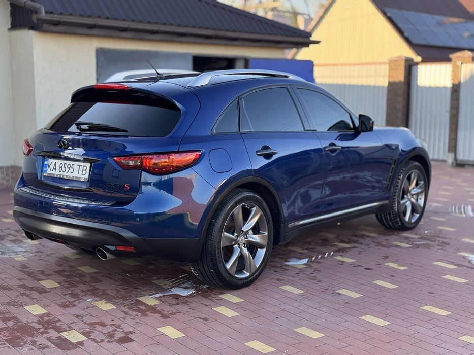 INFINITI FX 37S Максимальна