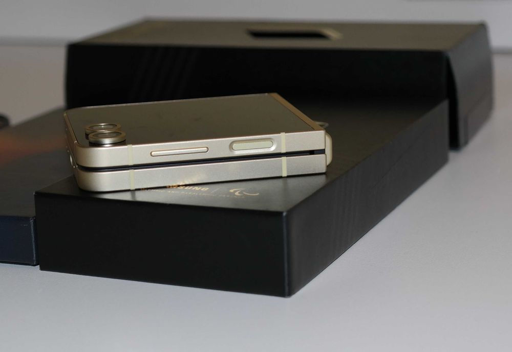 Samsung Z Flip6 Olympic Edition, 12/512 GB, Idealny, Gwarancja