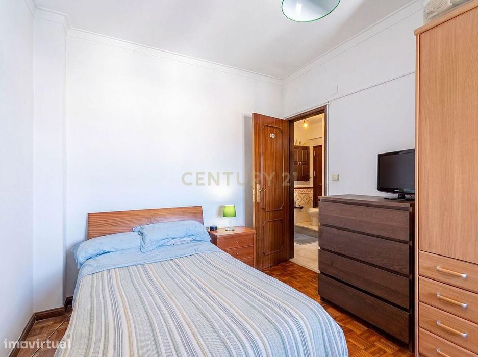 Apartamento T2 na Arroja