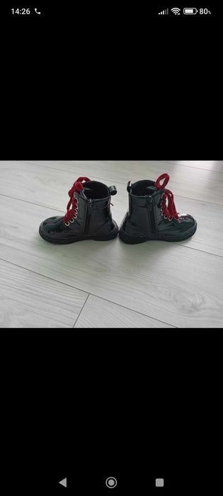 Botki dla dziewczynki 28.