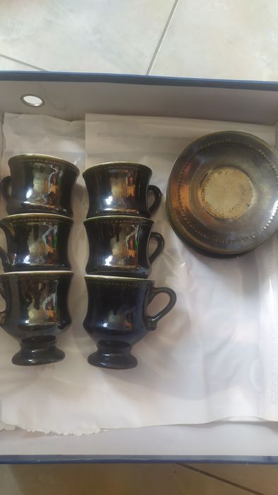 Посуда, чашки, кофейный сервиз, тарелки, салатницы, супница