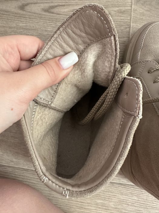 Продам ботинки/черевики натуральна замша 36р