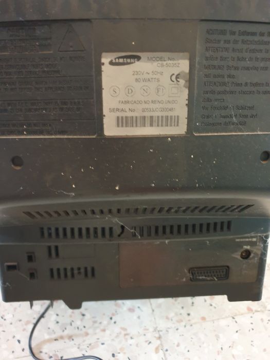 Televisão com entrega