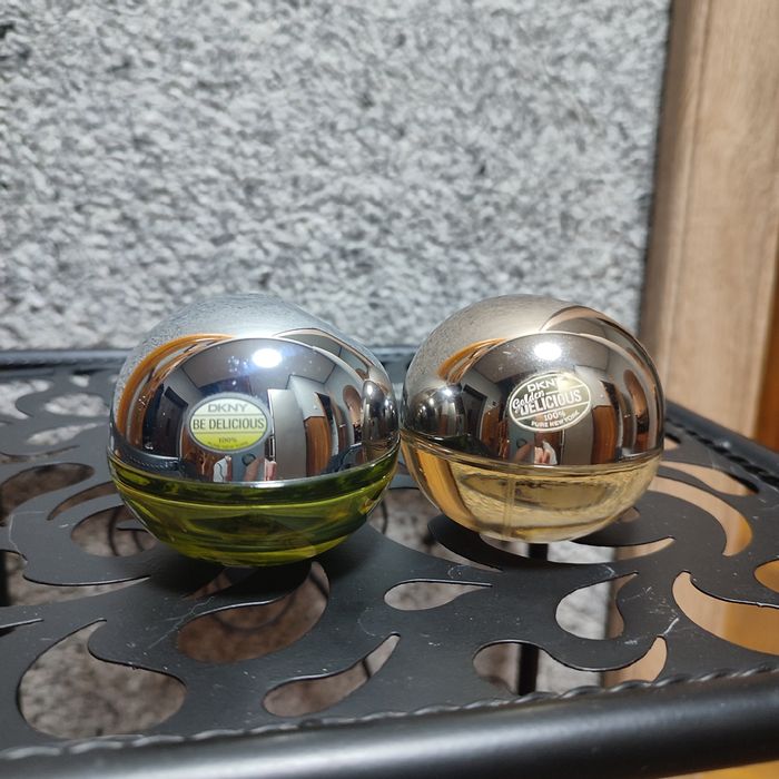 Набір парфумів DKNY be delicious i golden delicious 
Golden Delicious