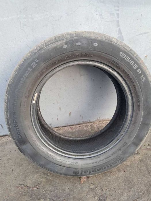 Продам б/в резину 195/65 R15