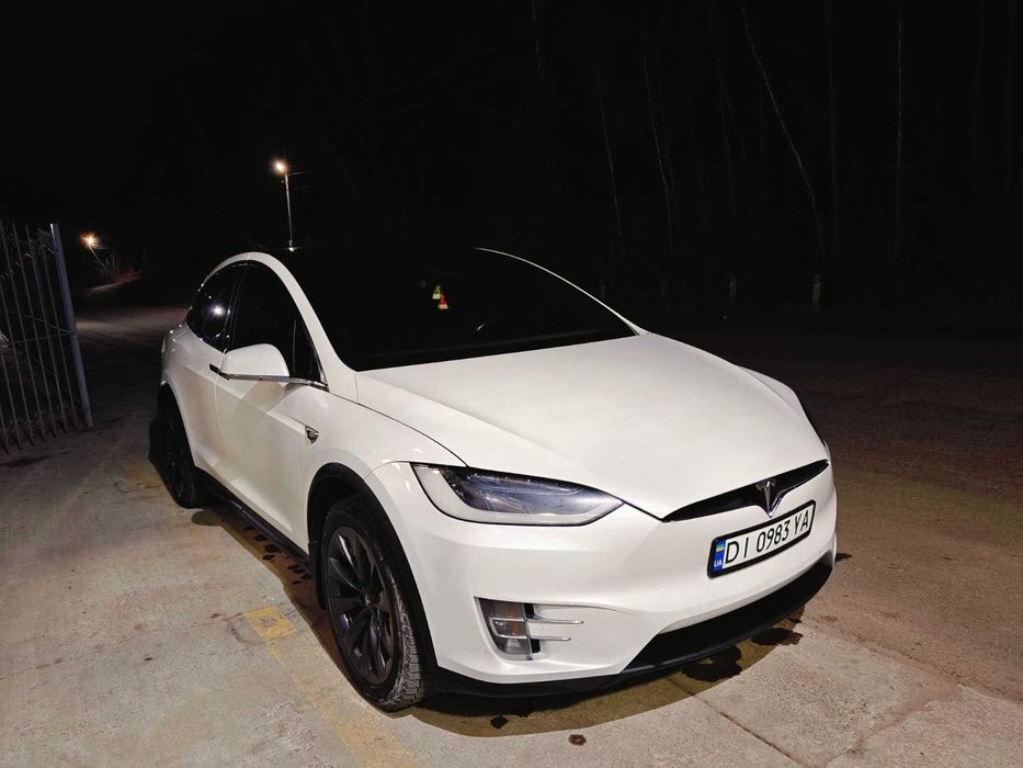 Сдается в аренду авто Tesla Model X 100D 2018 | Батарея 100 кВт·г | Чудовий стан