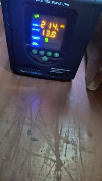 ДБЖ 700Вт/1000Ва 12В Pulsepad Sinus Pro