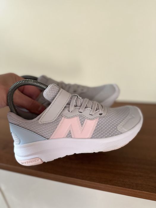 Кросівки New Balance  30,5р. Кросовки для дівчинки  19 см