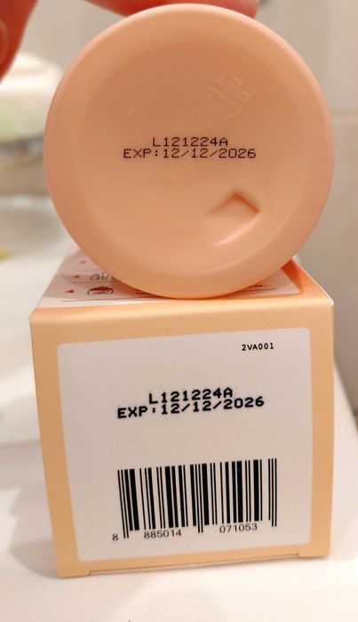 PSA тонер з мигдалевою кислотою Heroine.