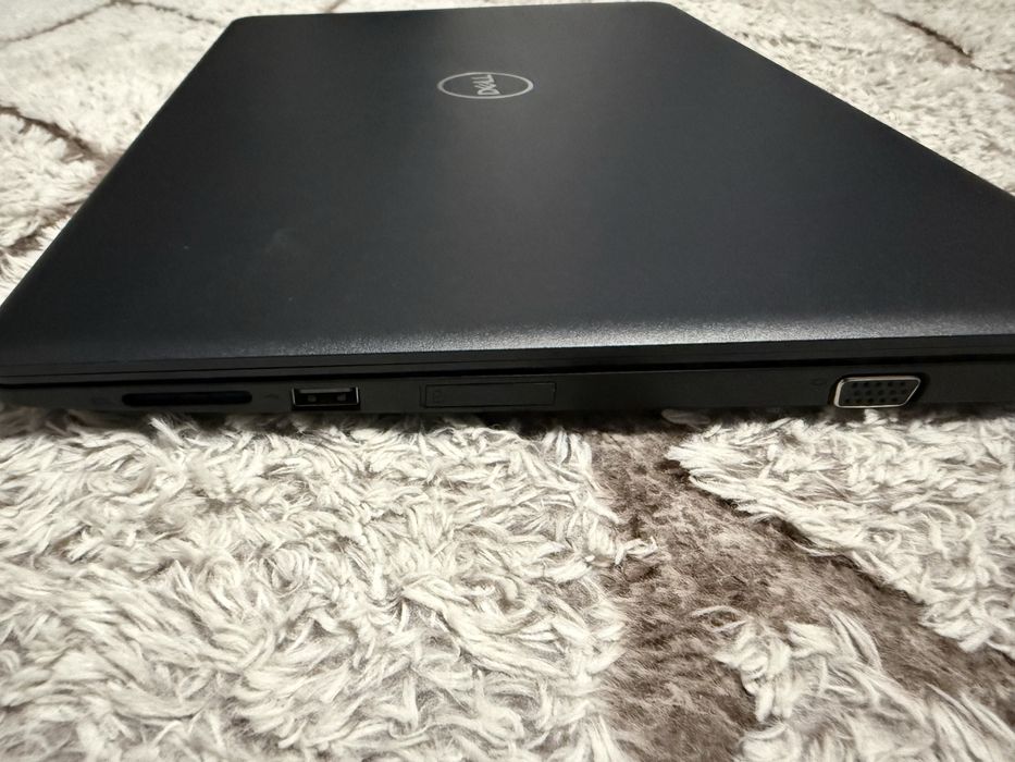 Dell Latitude 3490 14” i5-8250U 256GB M.2 8GB DDR4 / Win11 Pro / LTE