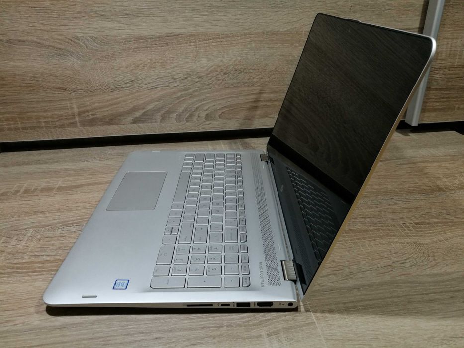 HP ENVY x360 m6 (15,6", Intel Core i5-7200U, RAM 12Гб, SSD 480 Гб)