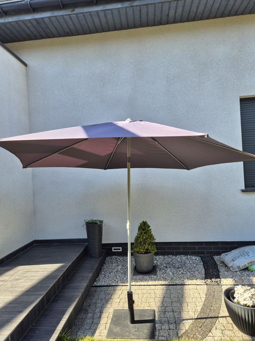 Parasol ogrodowy 2.70 ze stojakiem