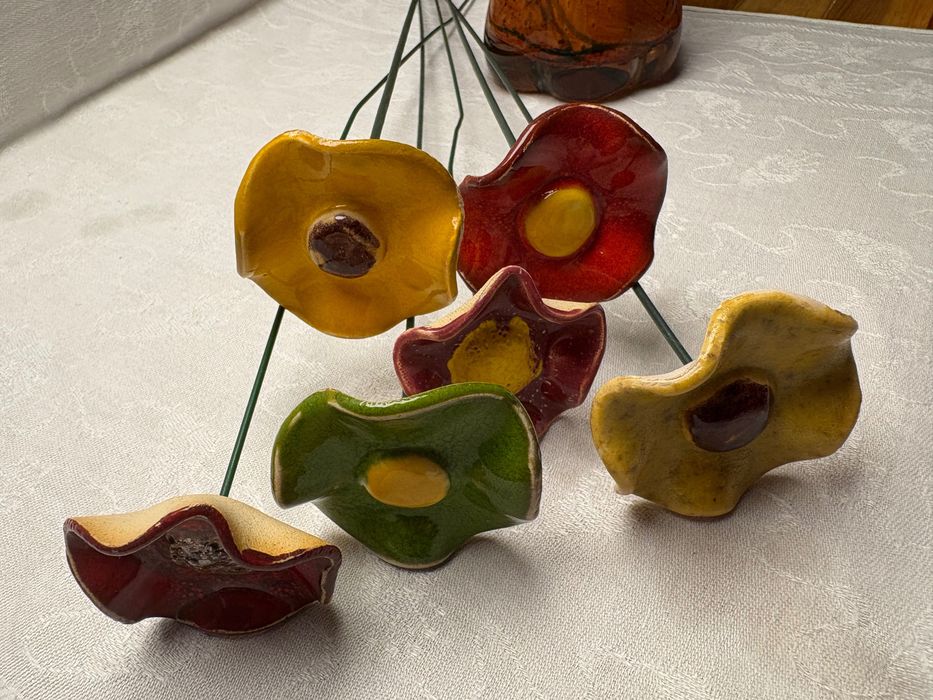 Ceramiczne kwiaty Polska produkcja