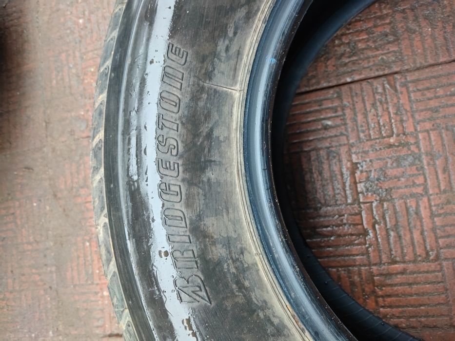 Шины 225/70/16 Bridgestone Temporary use only