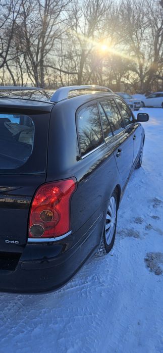 Toyota Avensis 2006 рік 2.0 дизель для військових