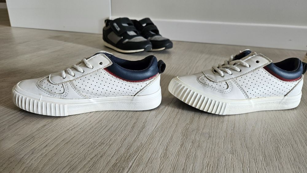 Buty 30,32,33 białe, czarne, tenisówki , pełne, kroksy , kapcie wysyłk