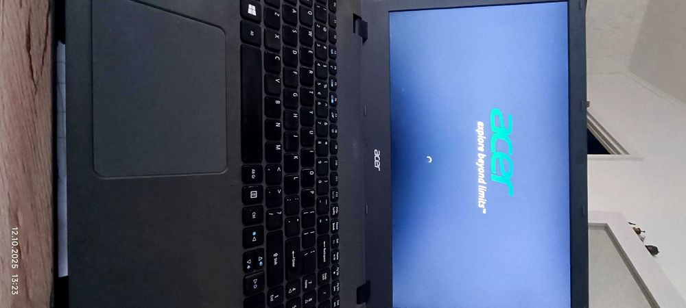 Sprzedam laptopa ACER Aspire E5