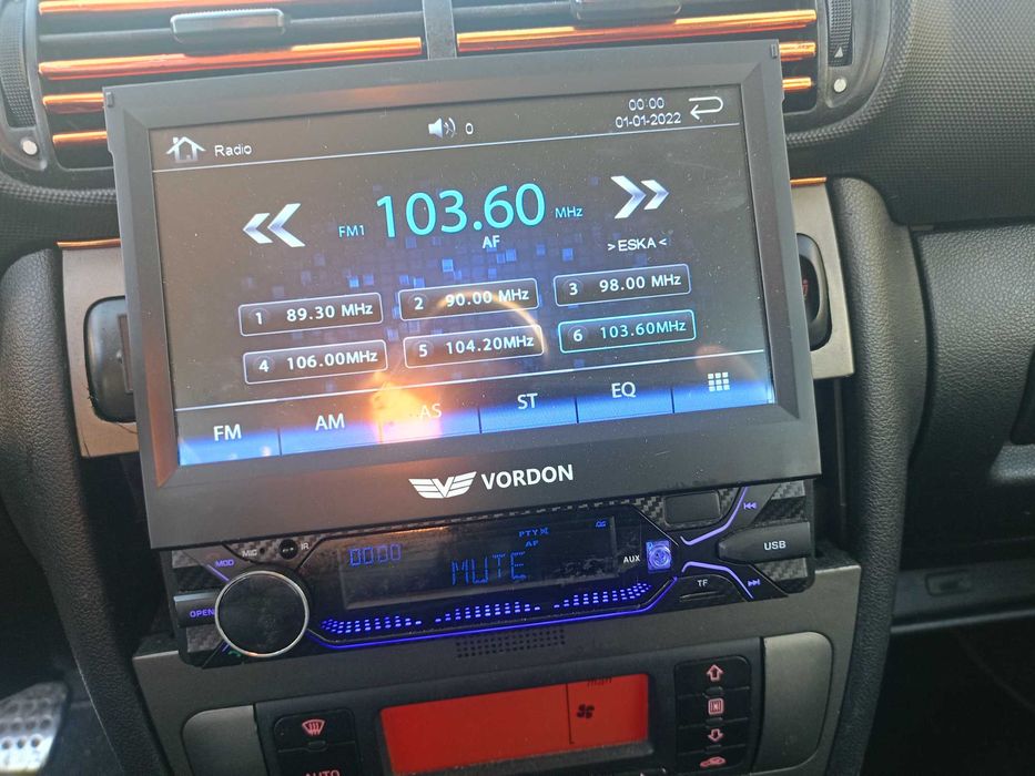 Radio samochodowe VORDON