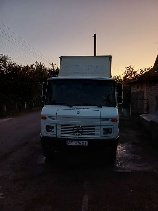 Продам Мерседес 508 - фургон 5+1