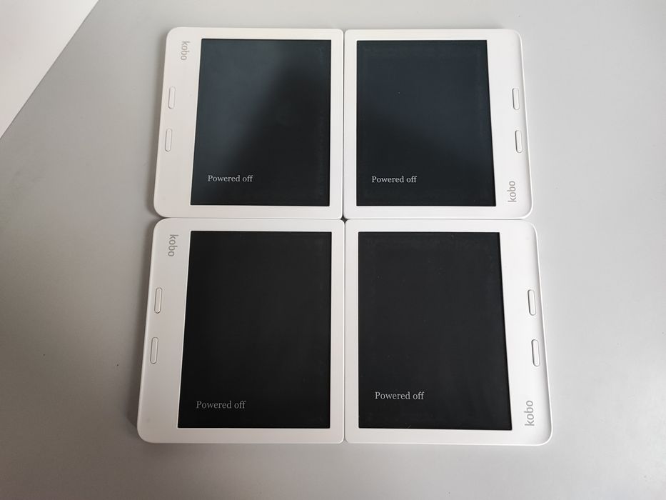 Електронна книга Kobo Libra 2, Водозахист IPX8, Стилус в комплекті