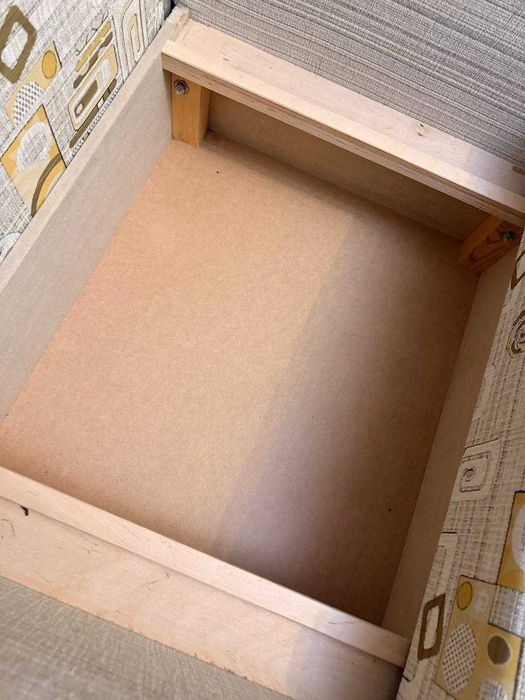 Одно крісла-ліжка у бездоганному стані! 3 000 грн за штуку