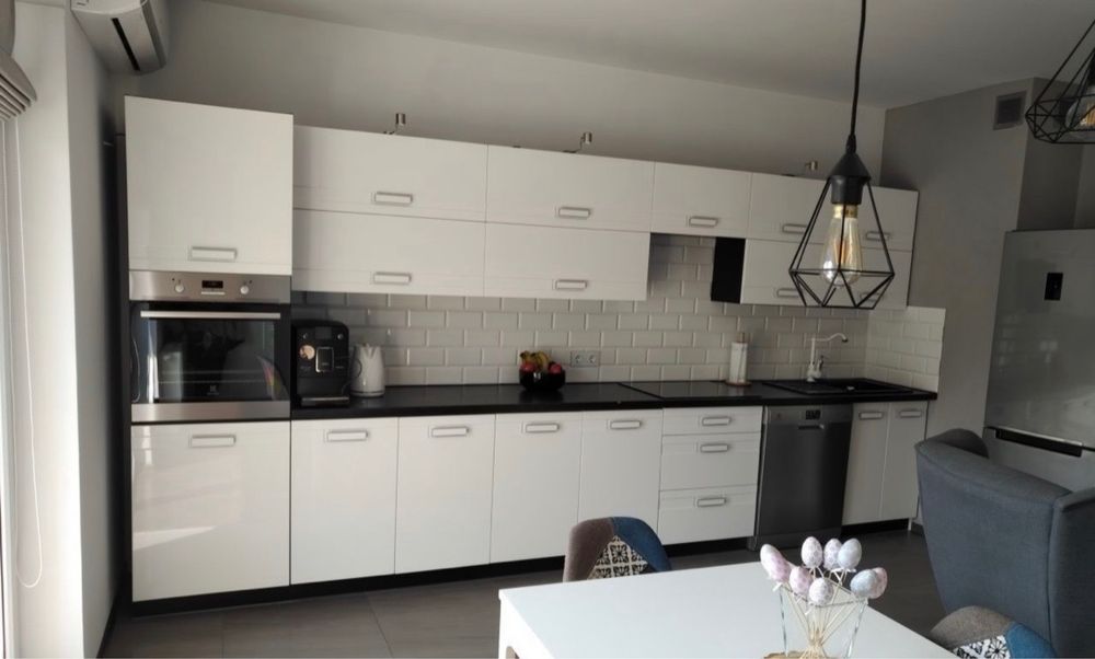 Zestaw mebli kuchennych