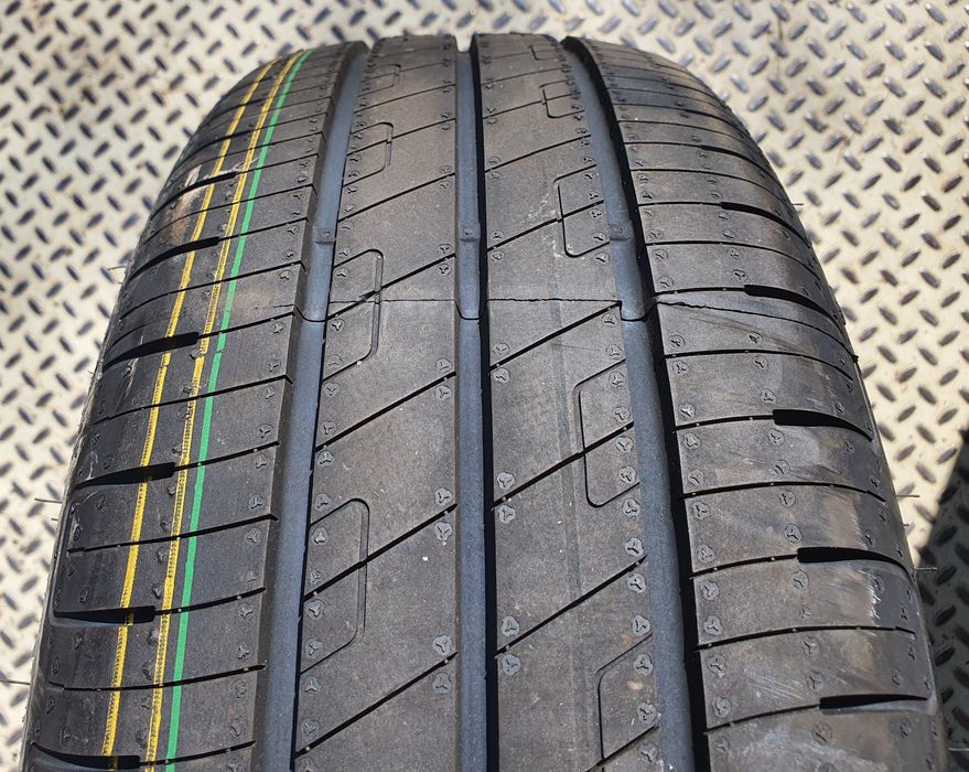 2x 195/55R16 91V XL Goodyear EfficientGrip Performance - 2024r. DEMO