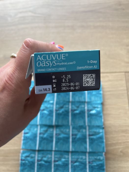 Soczewki Acuvue oasys with hydralux 1day -5.25