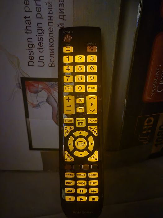 Telewizor Samsung 32  całe Full HD 100 Hz