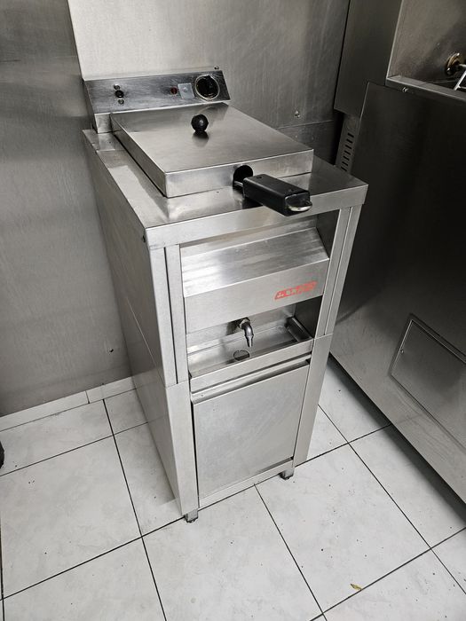 Fritadeira eléctrica 12L