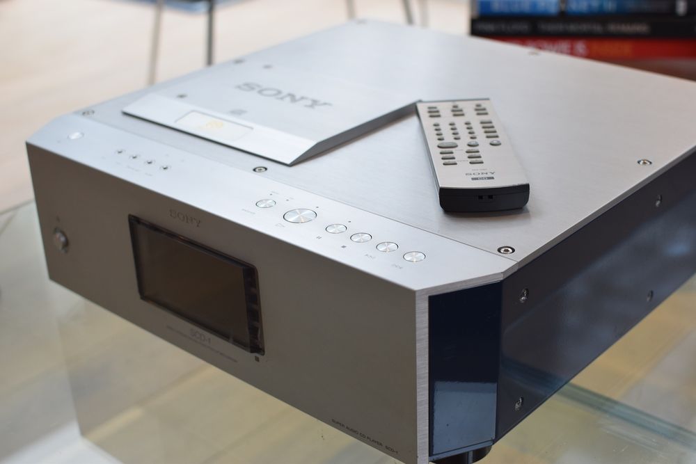 Dzik Vintage 1999 Sony SCD-1 SACD CD Player