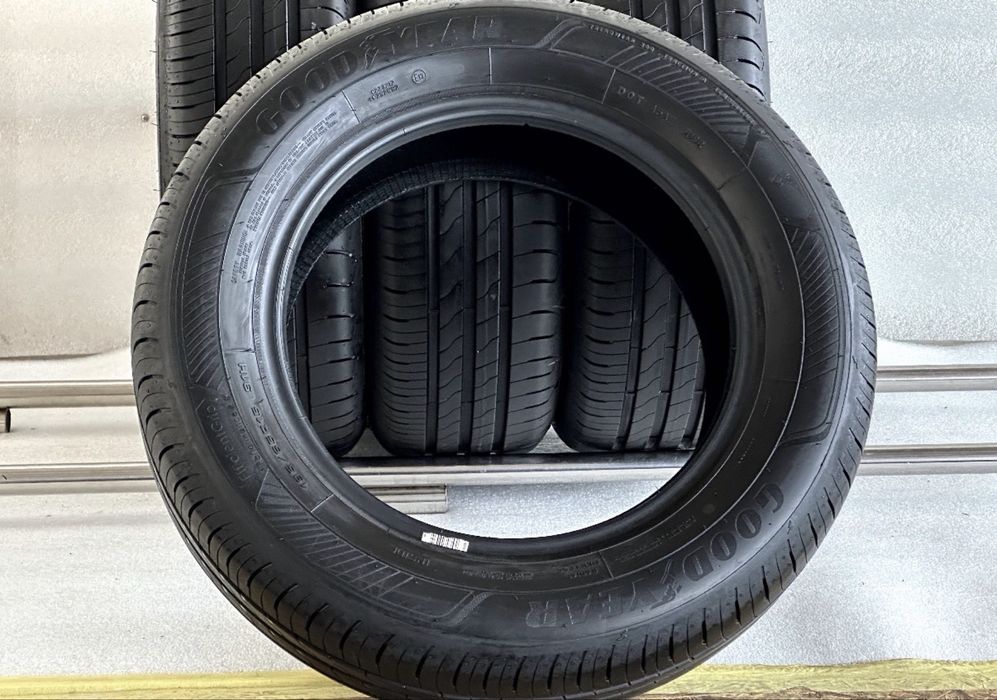 Автошини колеса резина 195/65 R15 Goodyear efficient Grip літні 2022 р