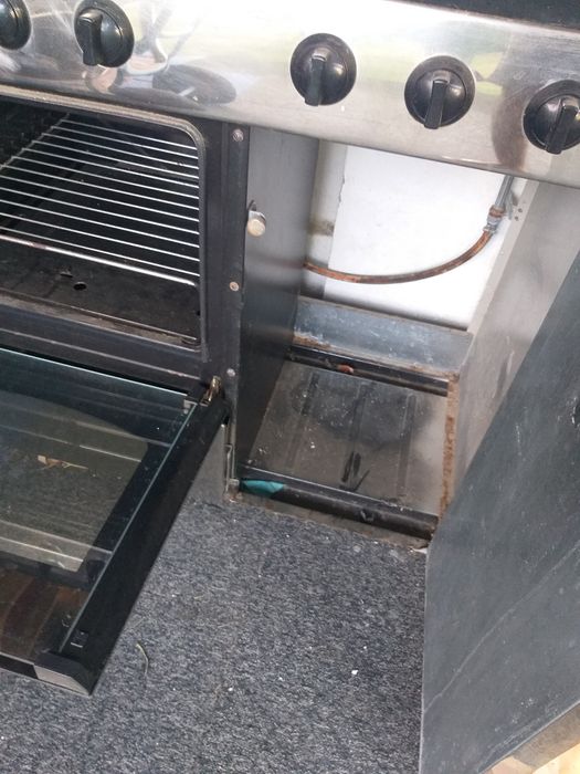 Vendo fogão  5 bocas