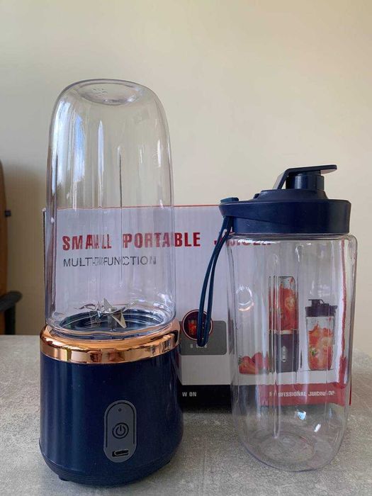 Портативний блендер на акумуляторі Juicer Pro
