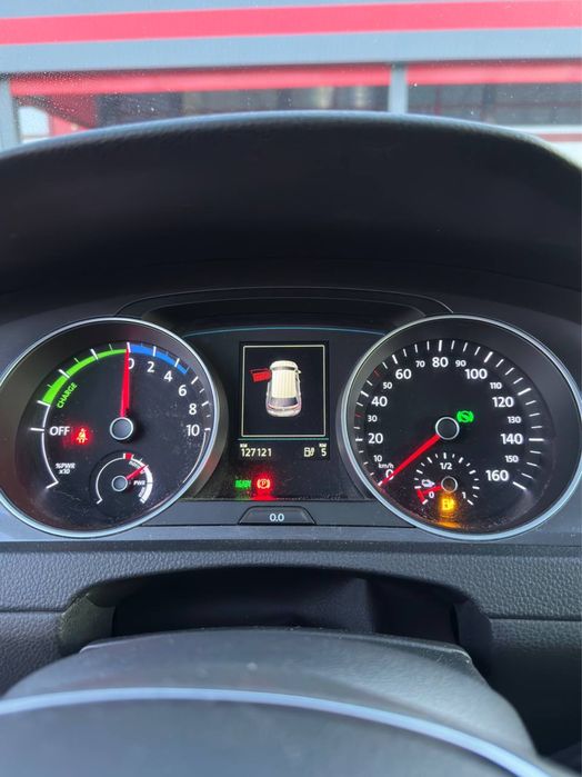 Volkswagen  - eGolf 2017