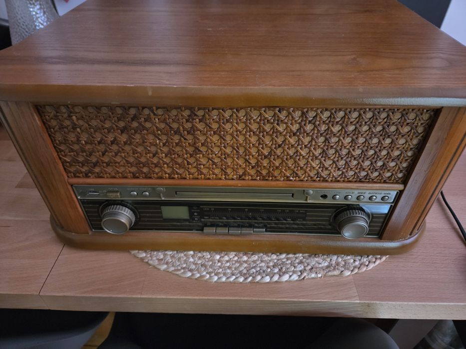 Urządzenie multimedialne gramofon