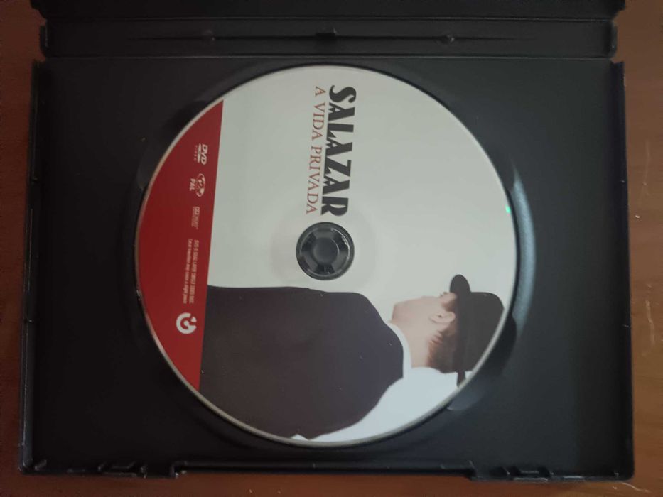 filme dvd original - a vida privada de Salazar
